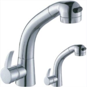 Deck Mounted Cold and Hot Bathroom Sink Mixers Pull Out Kitchen Faucet in Brass Material