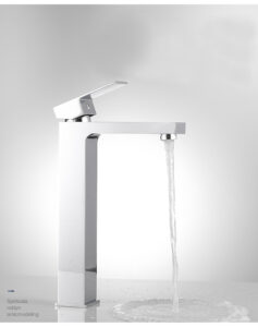 Italy Design Single Handle Square Basin Tap